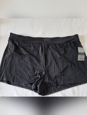 NWT Swimsuits For All Swim Shorts Black Size 24